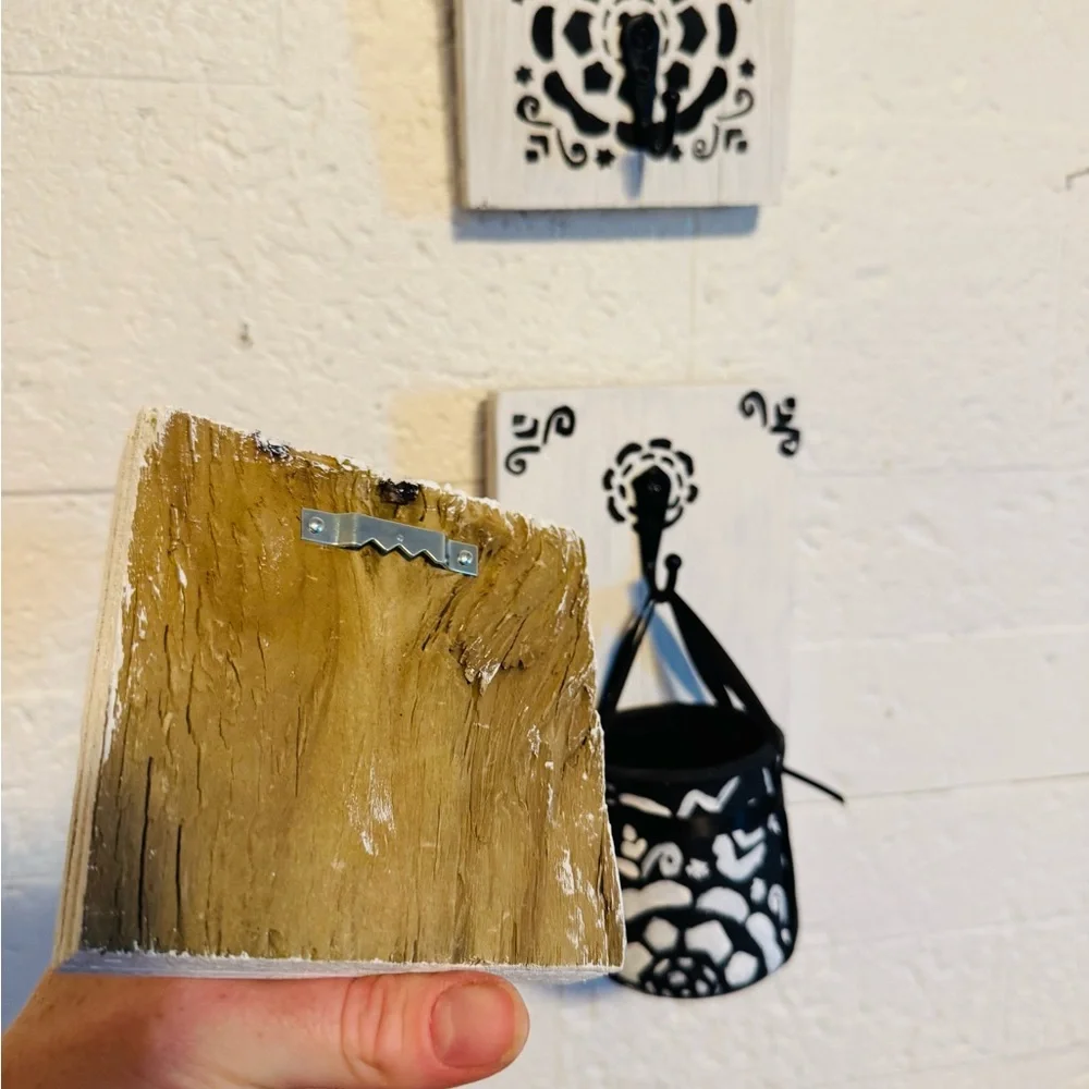 Black and White Wall Hook Set